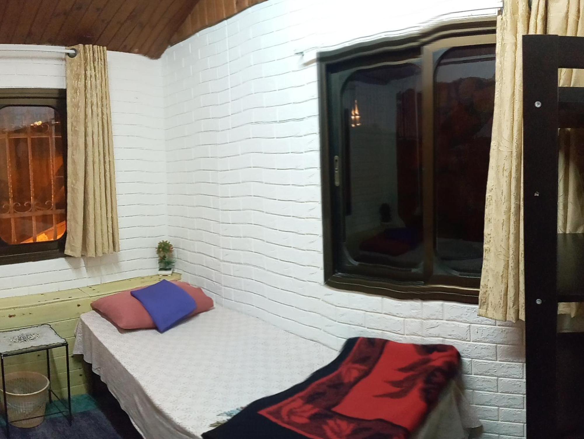 Jaffa Gate Hostel Єрусалим Номер фото